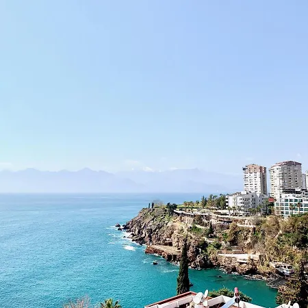 Regna Hotel