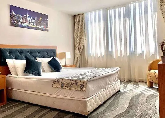 Regna Hotel