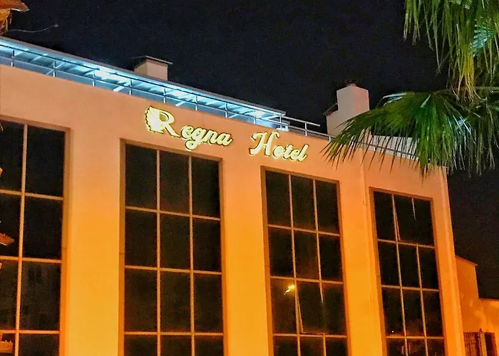 雷格纳酒店 酒店
